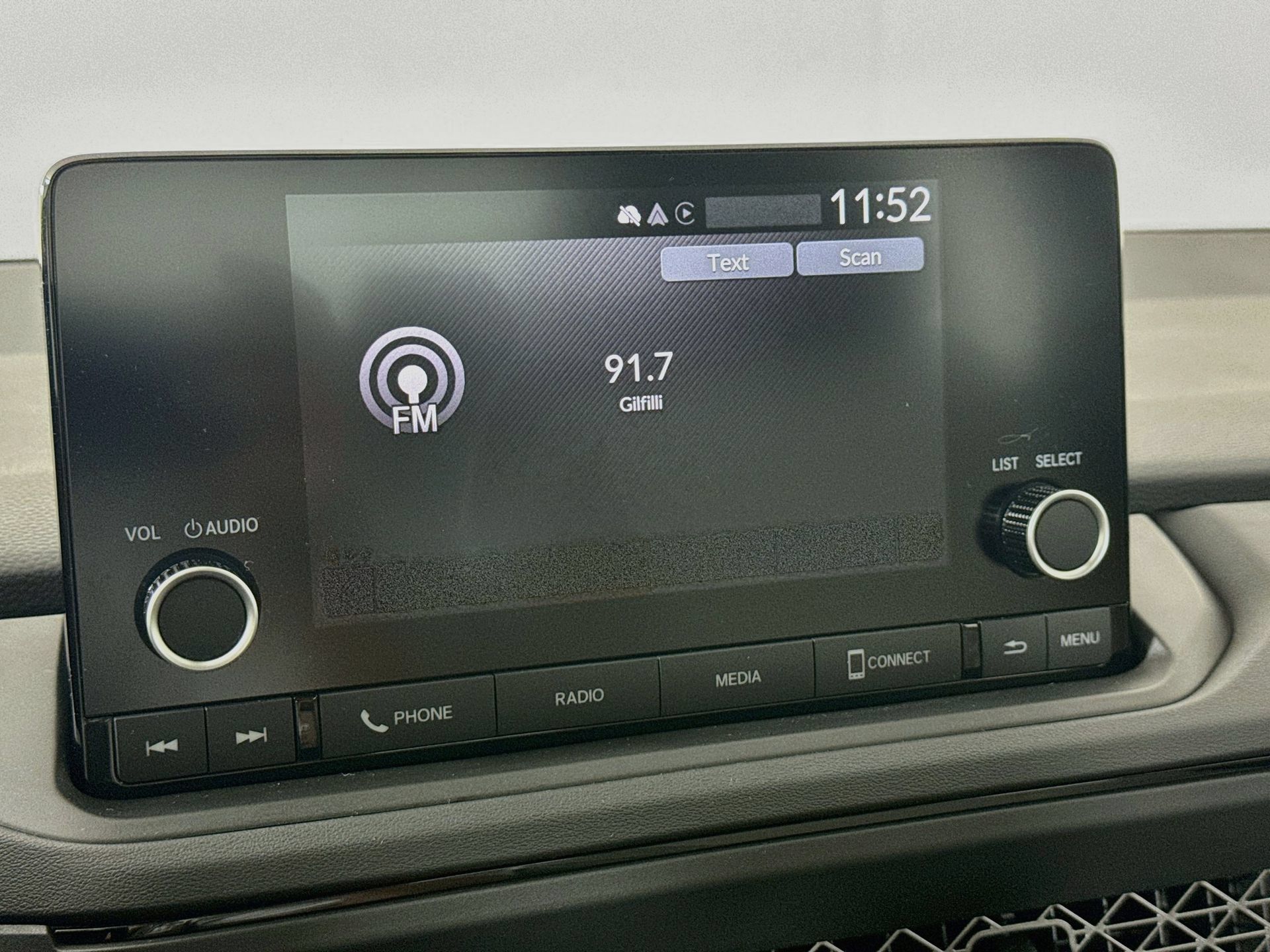Used 2025 Honda Accord LX image 14