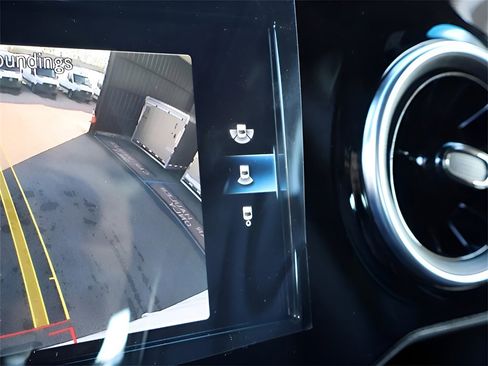 Used 2024 Mercedes-Benz Sprinter 3500 image 25