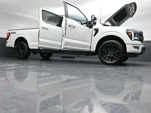 Certified 2025 Ford F150 Platinum w/ FX4 Off-Road Package AWD/4WD image 55