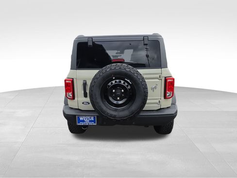 New 2026 Ford Bronco Big Bend w/ Black Diamond Package AWD/4WD image 5
