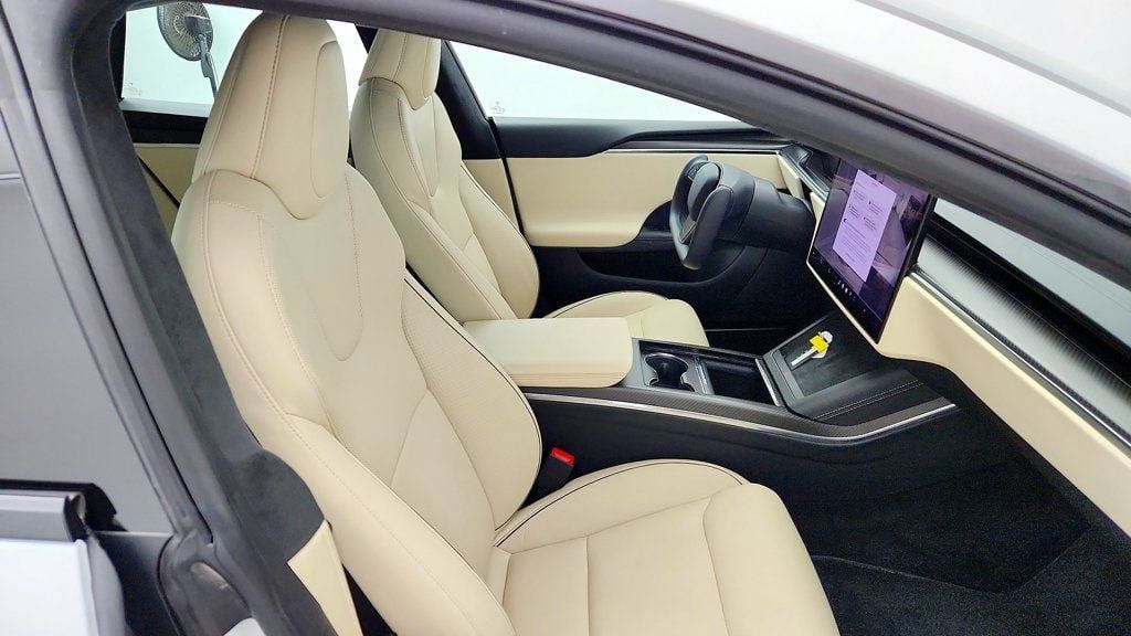 Used 2022 Tesla Model S Plaid AWD/4WD image 28