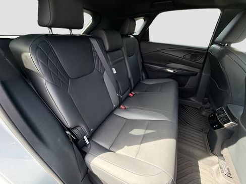 Certified 2024 Lexus RX 350 Premium w/ Cold Area Package AWD/4WD image 25