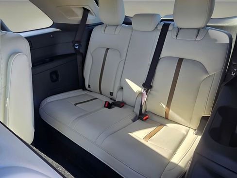 New 2026 MAZDA CX-90 Plug-In Hybrid w/ Premium Plus image 16