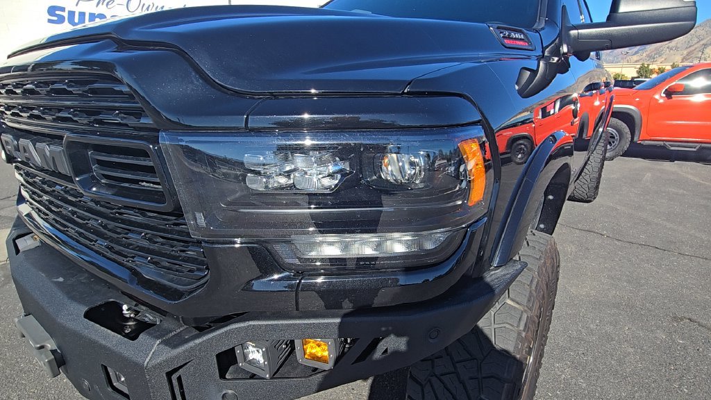 Used 2022 RAM 2500 Limited w/ Night Edition AWD/4WD image 34