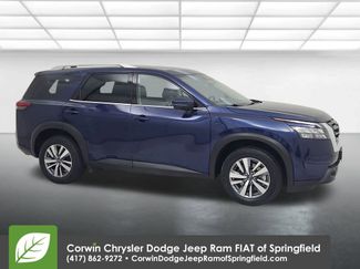 Used 2025 Nissan Pathfinder SL 360° Tour