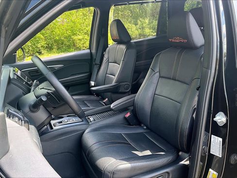 Used 2023 Honda Passport TrailSport image 8