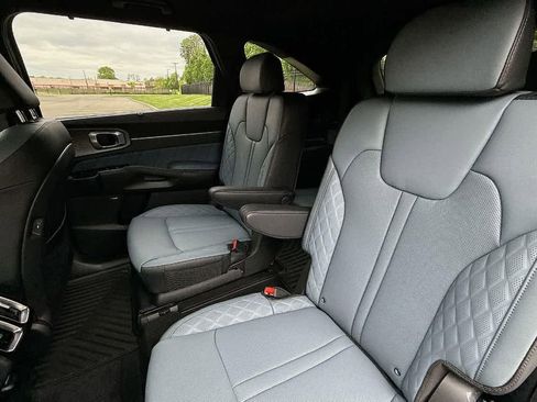 New 2025 Kia Sorento SX Prestige image 31