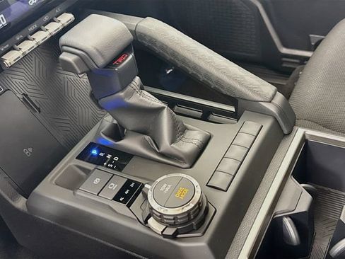 New 2026 Toyota 4Runner TRD Sport AWD/4WD image 16