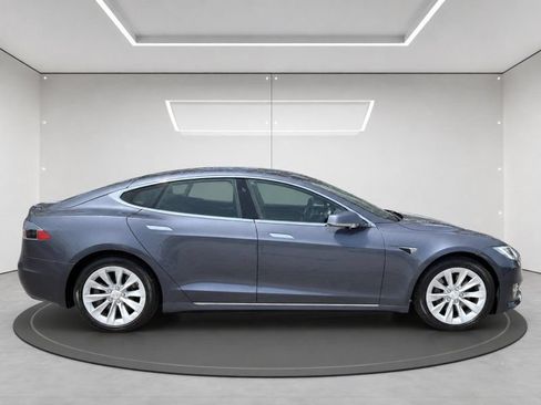 Used 2019 Tesla Model S Long Range AWD/4WD image 6