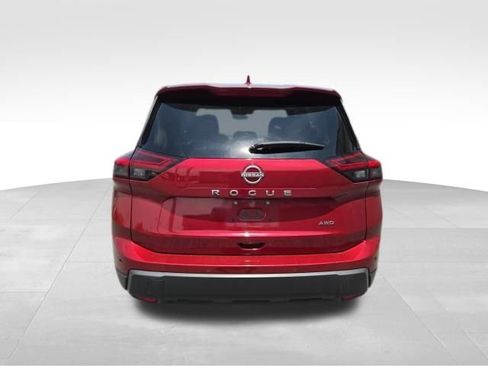 Used 2025 Nissan Rogue SV AWD/4WD image 7