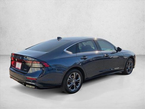 Used 2025 Honda Accord EX-L image 5