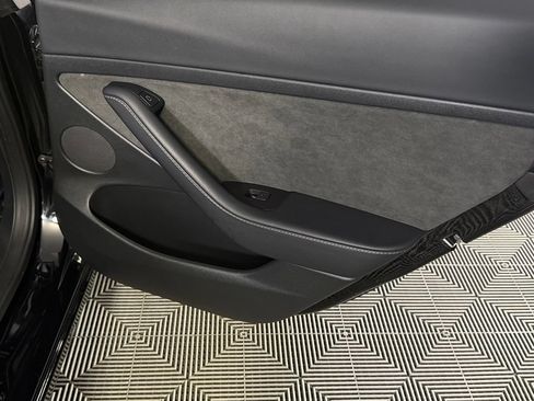 Used 2023 Tesla Model 3 Standard Range RWD image 30