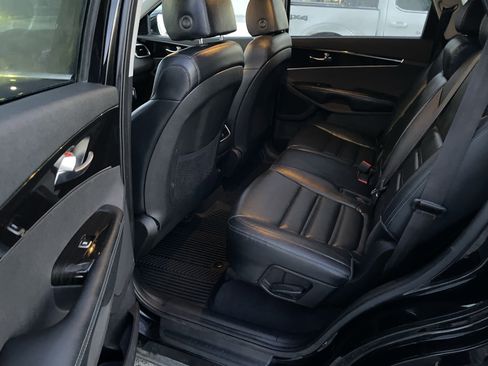 Used 2019 Kia Sorento EX w/ Paint Protection Package image 27