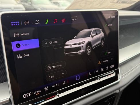 New 2026 Volkswagen Tiguan SE R-Line image 17