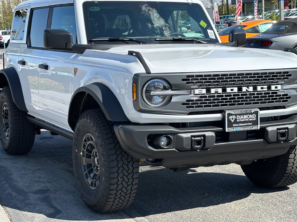 New 2026 Ford Bronco Badlands w/ Sasquatch Package AWD/4WD image 11
