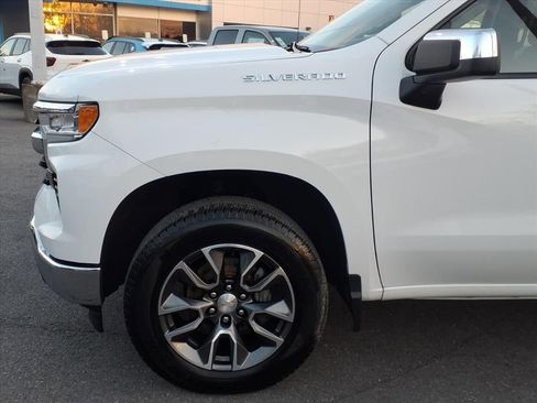 Used 2022 Chevrolet Silverado 1500 LT image 7