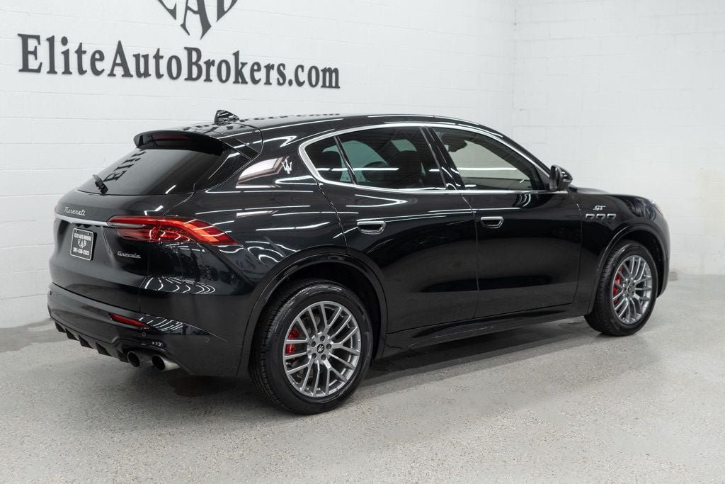 Used 2024 Maserati Grecale GT AWD/4WD image 40