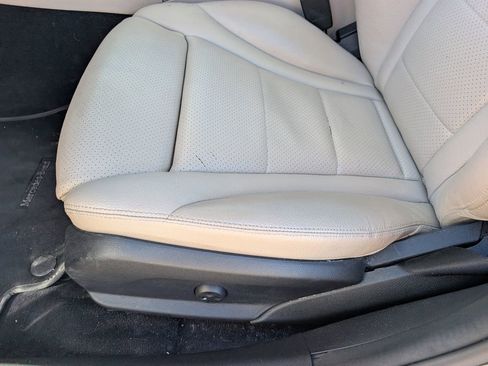 Used 2015 Mercedes-Benz C 300 C 300 image 19