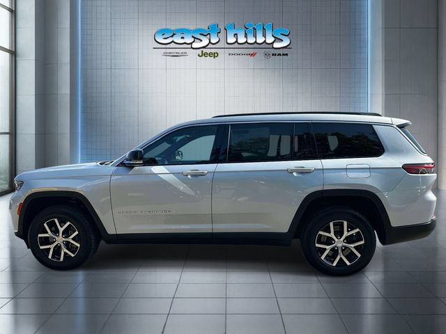 Used 2024 Jeep Grand Cherokee L Limited AWD/4WD image 6