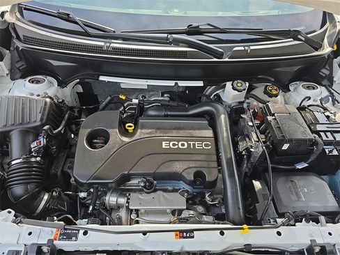 Used 2022 Chevrolet Equinox LS w/ LS Convenience Package image 27