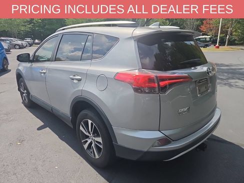 Used 2016 Toyota RAV4 XLE FWD image 10