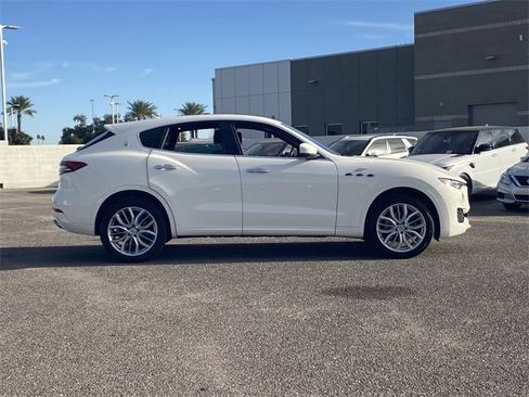 Used 2022 Maserati Levante GT image 27