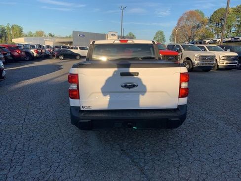 Certified 2024 Ford Maverick XLT w/ XLT Luxury Package AWD/4WD image 7