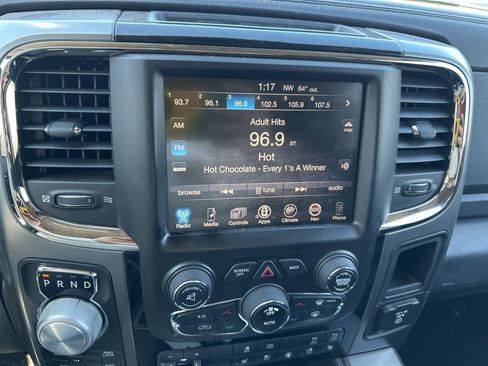 Used 2015 RAM 1500 Sport w/ Convenience Group image 7