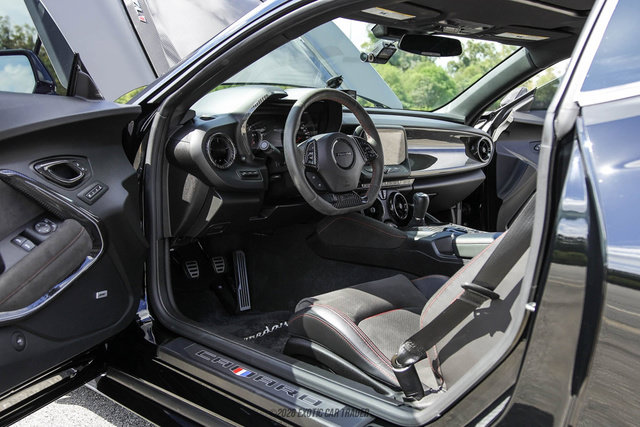 Used 2017 Chevrolet Camaro ZL1 RWD image 36