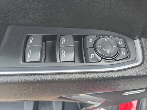 Used 2024 GMC Sierra 1500 SLT w/ SLT Premium Plus Package image 30