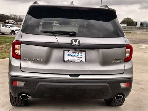 Certified 2020 Honda Passport Touring image 6