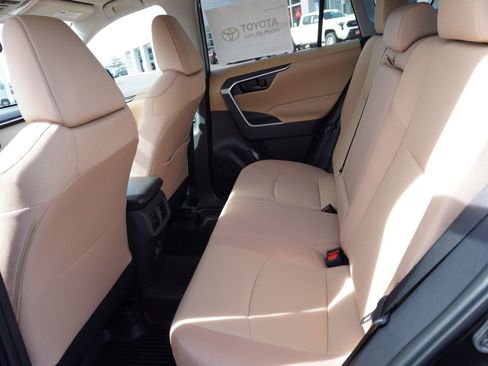 New 2025 Toyota RAV4 LE image 13