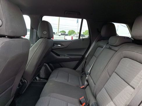 Used 2026 Chevrolet Equinox LT FWD image 10