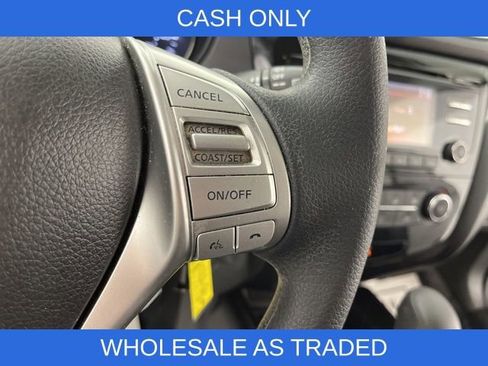 Used 2016 Nissan Rogue S AWD/4WD image 18