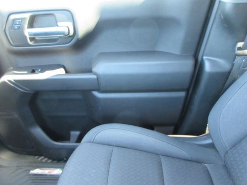 Certified 2024 Chevrolet Silverado 1500 Custom Trail Boss w/ LPO, Dark Essentials Package AWD/4WD image 36