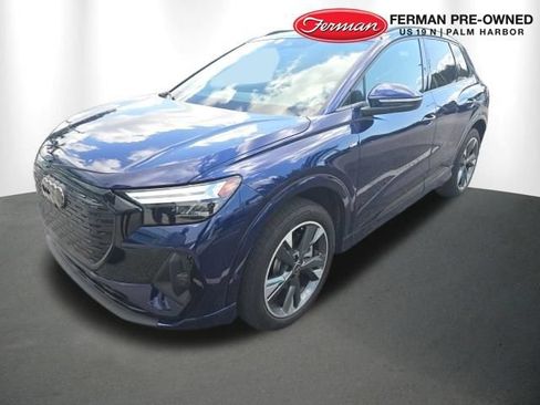 Used 2023 Audi Q4 e-tron Premium Plus AWD/4WD image 3