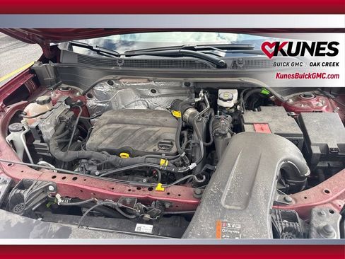 Used 2025 Chevrolet Trax LS image 39