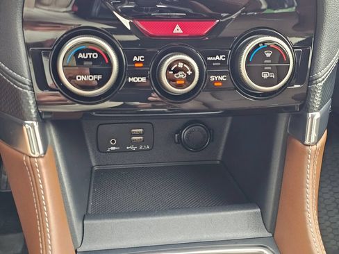 Used 2019 Subaru Forester Touring AWD/4WD image 33