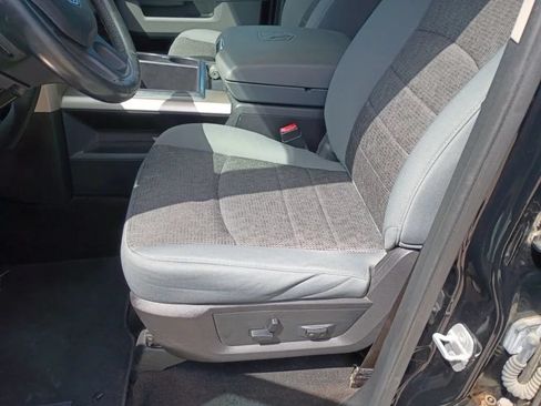 Used 2014 RAM 1500 Lone Star AWD/4WD image 9