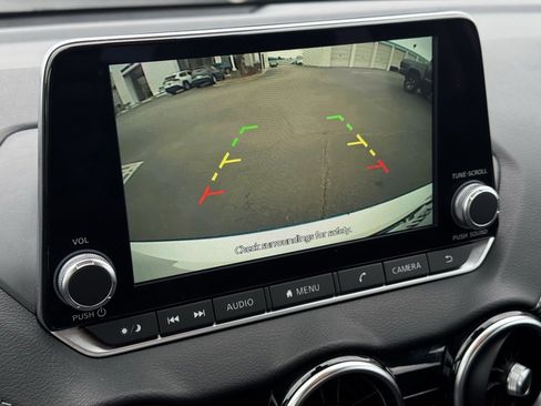 Used 2024 Nissan Sentra SV image 29