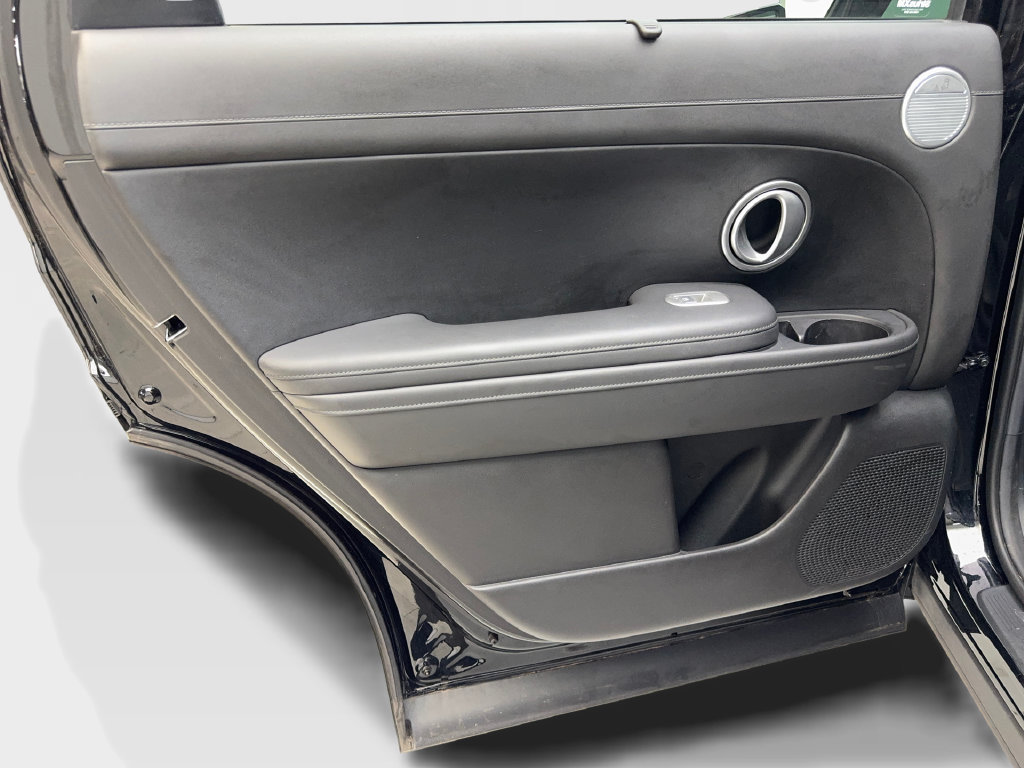 Used 2026 Hyundai Palisade SEL FWD image 36