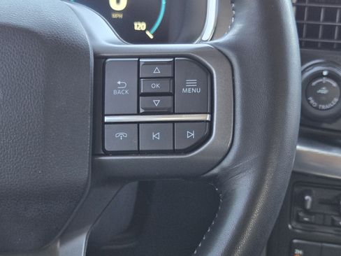 Used 2022 Ford F150 Lariat w/ Trailer Tow Package AWD/4WD image 26