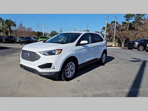 Used 2024 Ford Edge SEL image 40