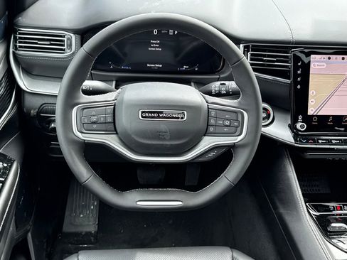 New 2026 Jeep Grand Wagoneer L Limited AWD/4WD image 13