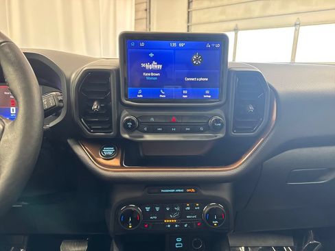 Used 2022 Ford Bronco Sport Outer Banks w/ Tech Package AWD/4WD image 20