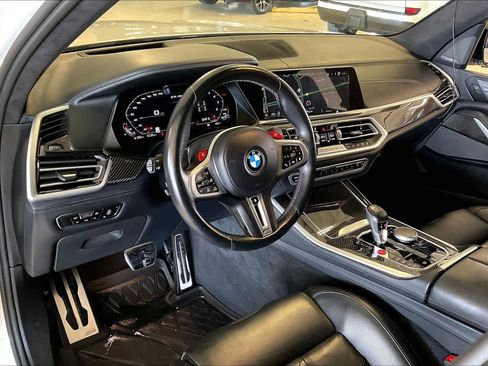 Used 2022 BMW X5 M w/ Executive Package image 17