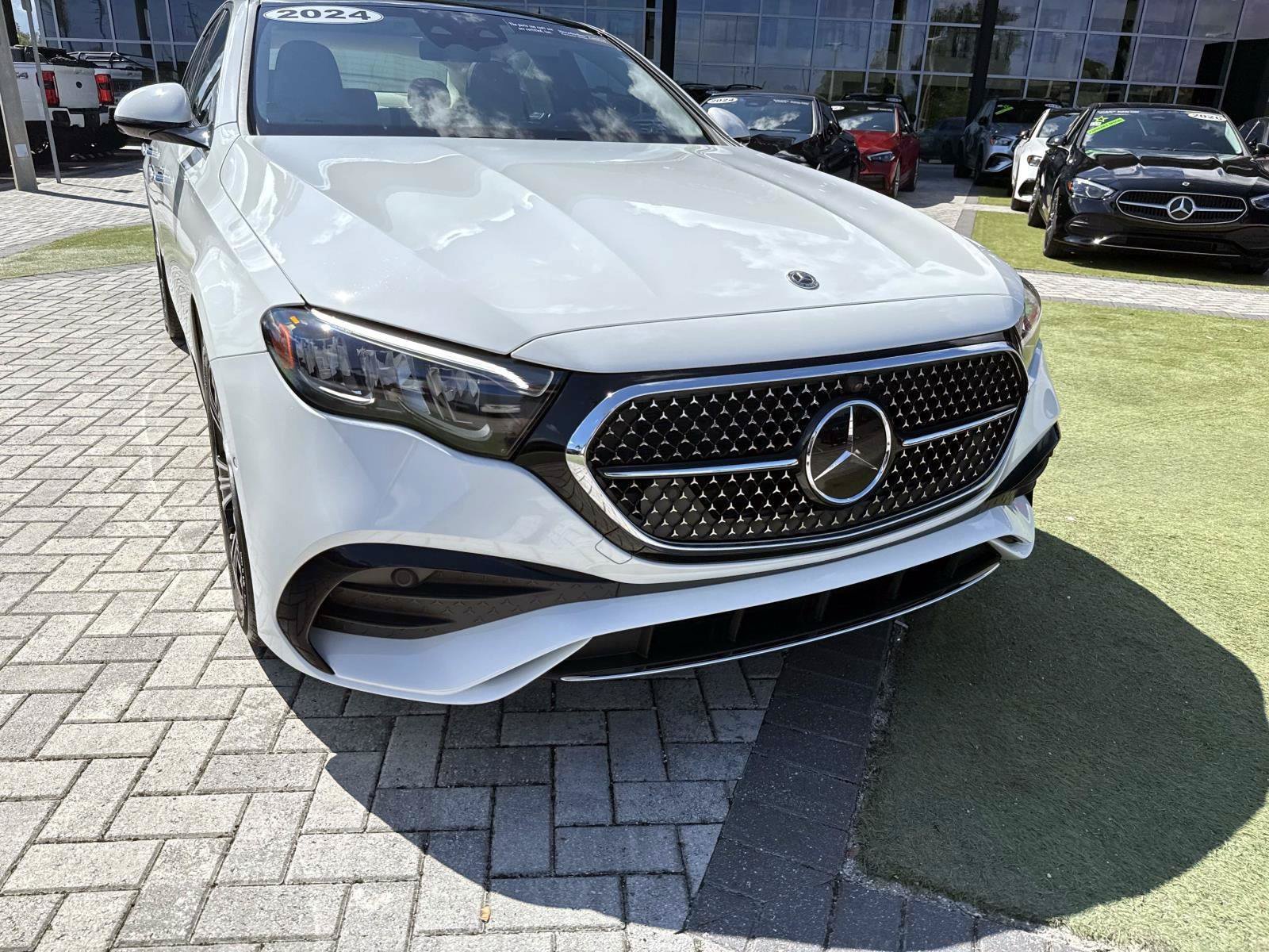 Certified 2024 Mercedes-Benz E 350 4MATIC Sedan image 8