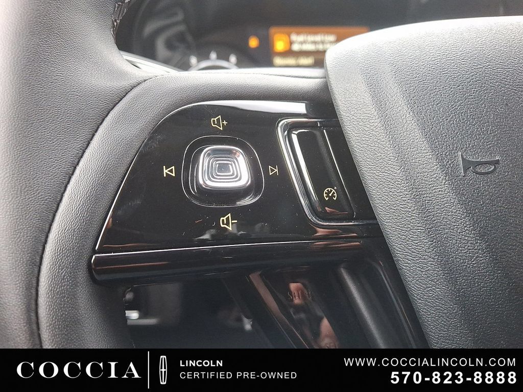 Certified 2022 Lincoln Corsair AWD w/ Equipment Group 101A image 22