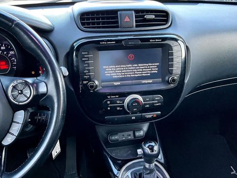 Used 2014 Kia Soul ! w/ Sun & Sound Package FWD image 7