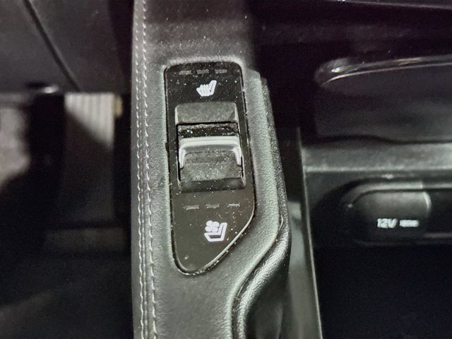 Used 2024 Kia Telluride EX w/ EX Captain's Chair Package AWD/4WD image 25